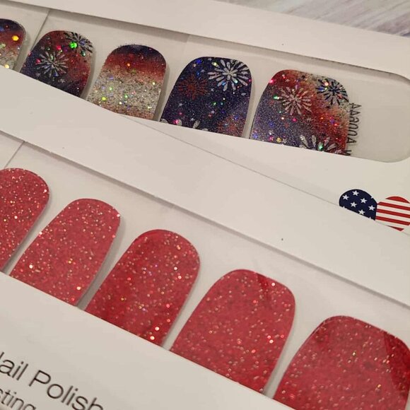 Color Street- Retired red white and blue bundle - Picture 7 of 9